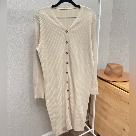 Classic Beige V-Neck Ribbed Dress - Picture 3 of 9